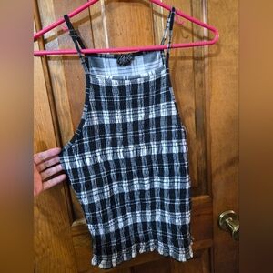 Rue21 Black and White Plaid Tank Top